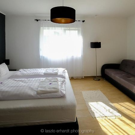 Ciprus Porta Apartmanok Balatonkenese Eksteriør bilde