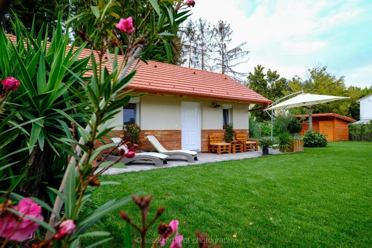 Ciprus Porta Apartmanok Balatonkenese Eksteriør bilde